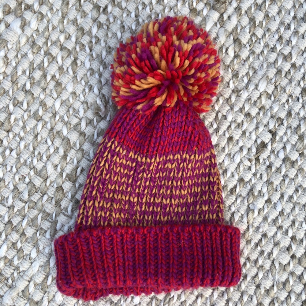 Beanie with Oversized Pom Pom - Picture 2 of 2